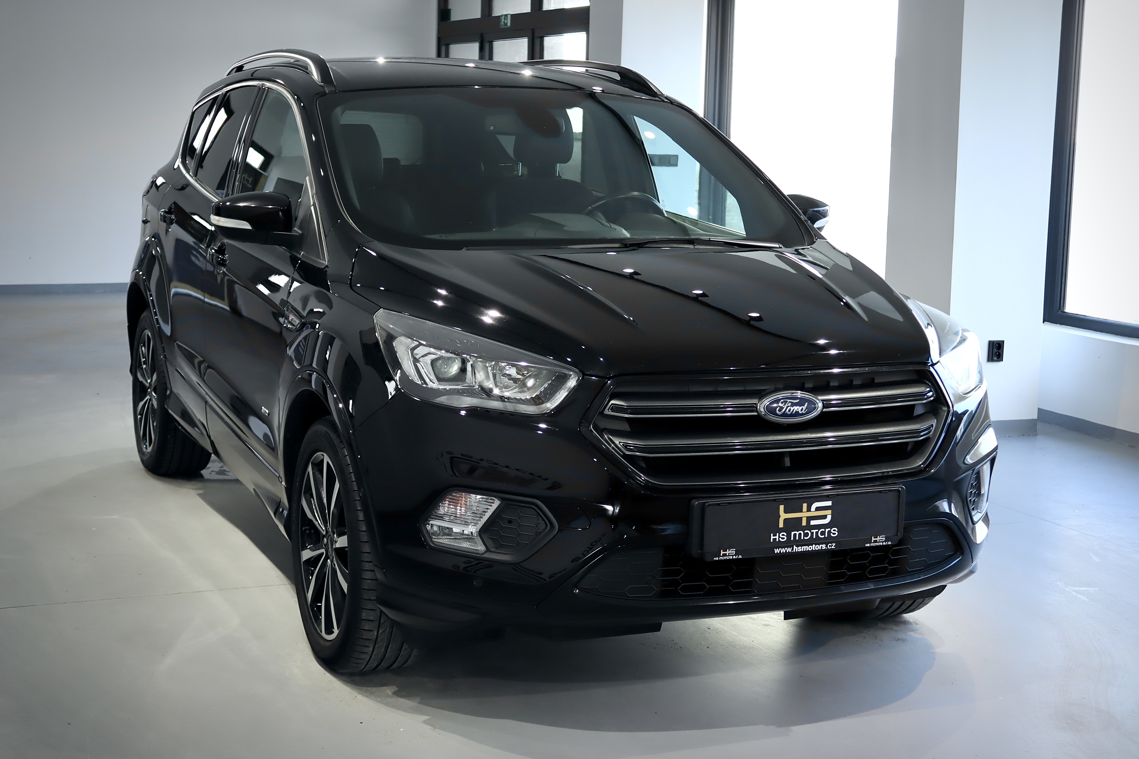 Ford Kuga 2.0TDCi 110kW AWD ST-Line