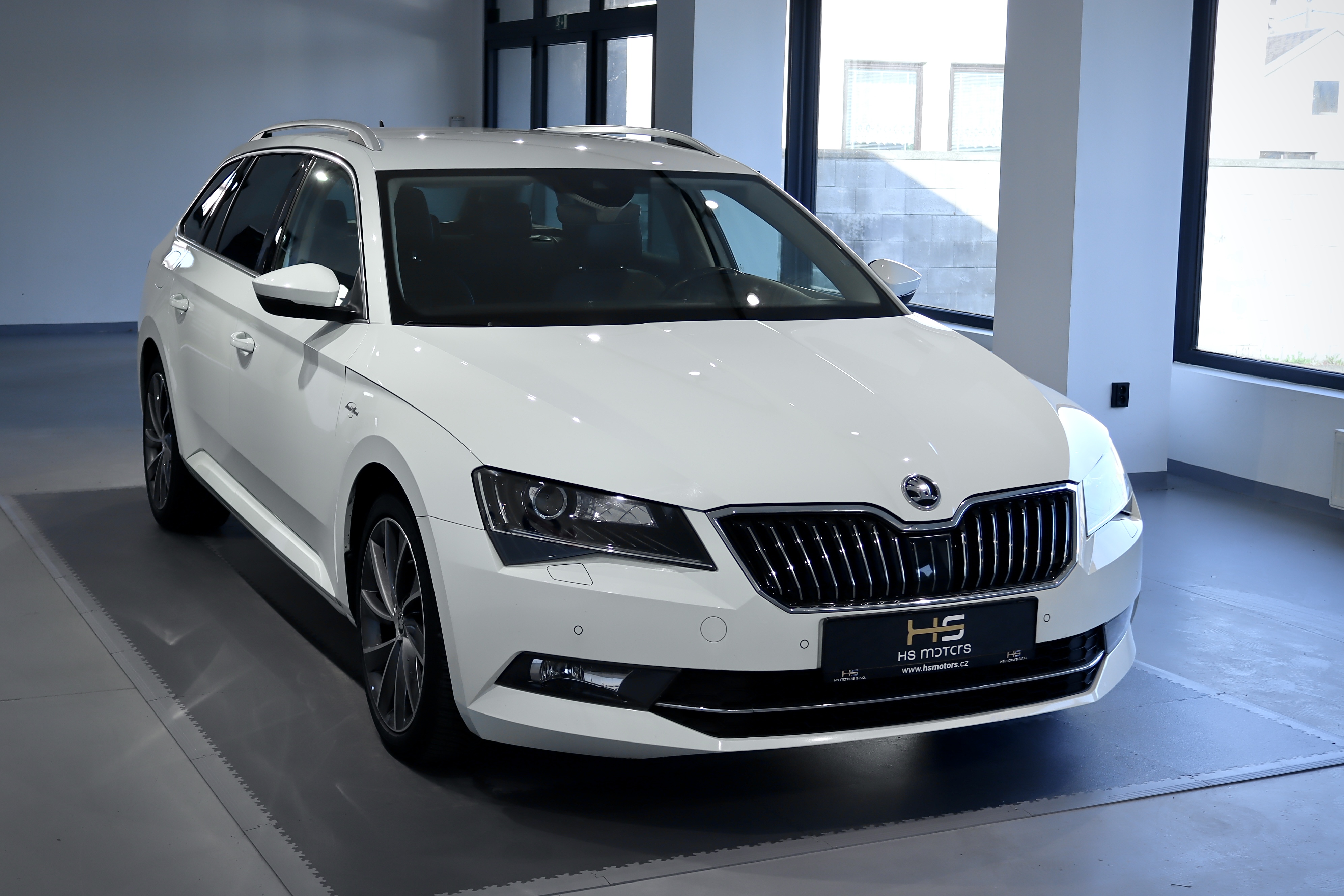 Škoda Superb 3 Combi 2.0TDI 110KW DSG Laurin & Klement